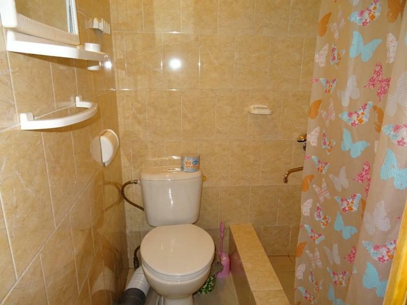 Guesthouse On Zheleznodorozhnaya Szuhumi Kültér fotó